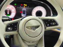 بينتلي فلاينج سبير